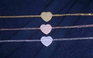 Good price ODM Plain 925 Sterling Silver Bracelet Bangle Love Heart Charm online
