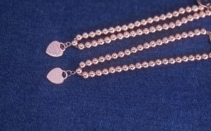 acheter Un bracelet en argent sterling, une émaille, une rose dorée. online manufacture