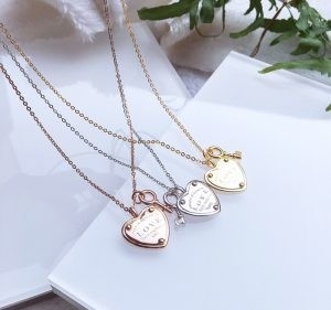 Good price Custom Sterling Heart Silver Locket Necklace Pendant For Valentine'S Day online
