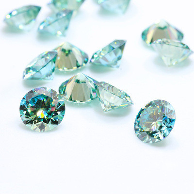 Good price Lab Created Green Loose Moissanite Gemstones Emerald Cut OEM online