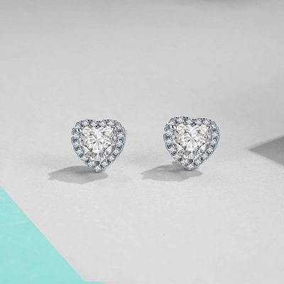 Good price Classic Heart Cut 0.5ct 2ct Moissanite Earrings Hip Hop Jewelry online